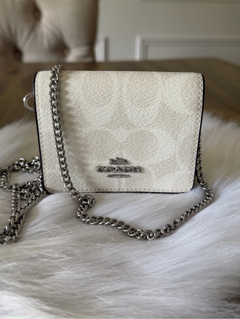 Coach Mini Boxed Card Wallet W/ Chain
